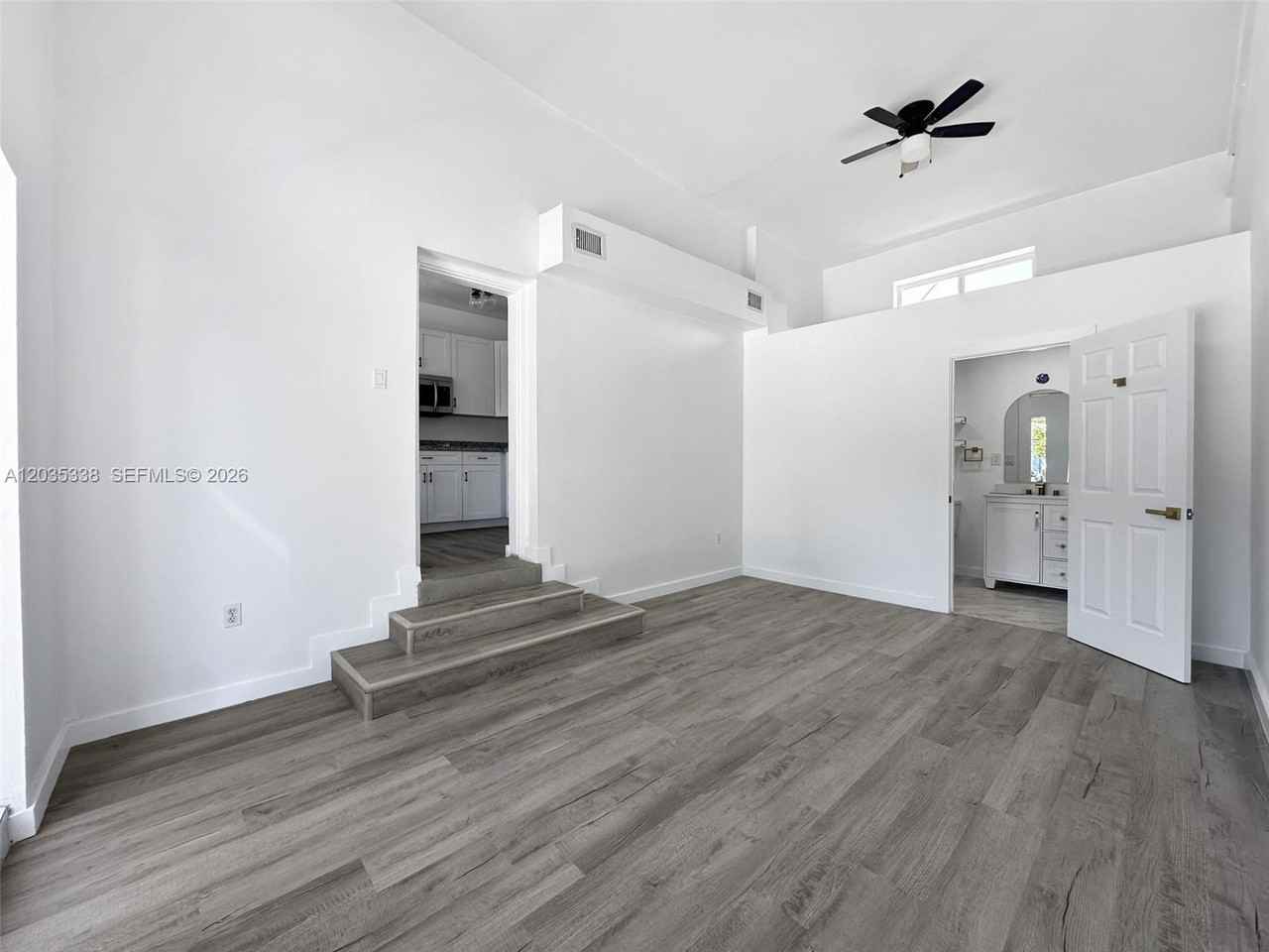 10780 Ne 2nd Ct #A - Photo 6 of 14