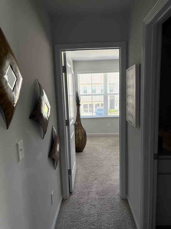 5320 Melbourne Ln - Photo 3 of 9