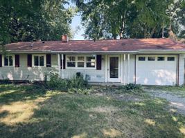 featured image of 615 N Zimmer Rd