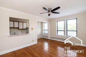 featured image of 3345 N Marshfield Ave #409