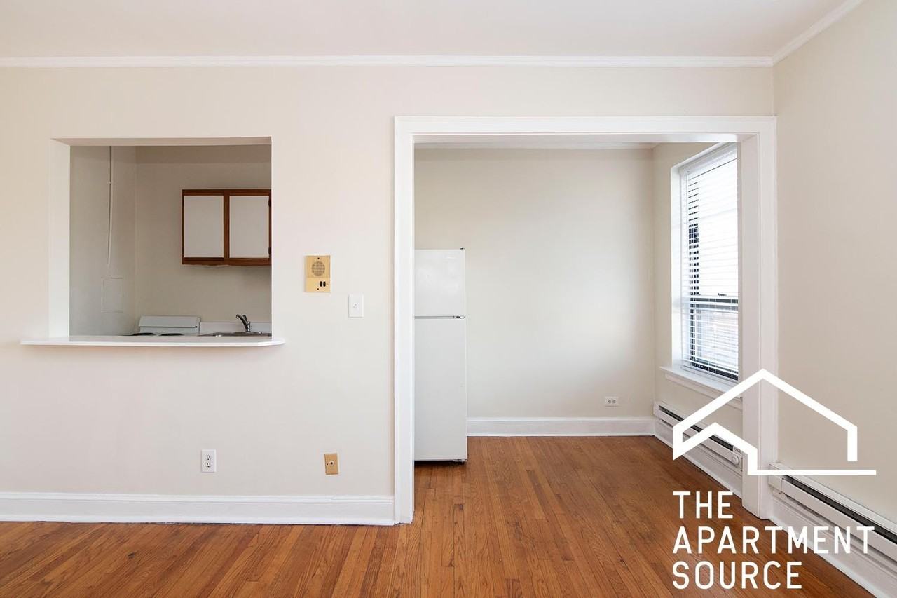 3345 N Marshfield Ave #409 - Photo 6 of 12
