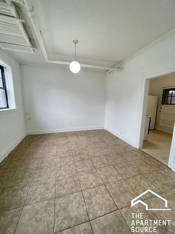 3258 Maple Ave #BH - Photo 3 of 12