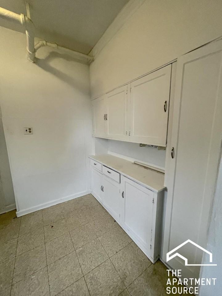 3258 Maple Ave #BH - Photo 4 of 12