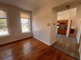 featured image of 3227 S Carpenter St #2M