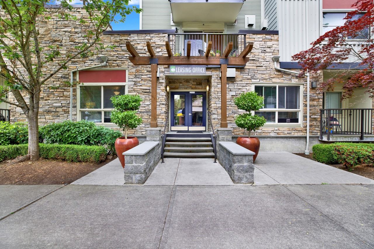 Delano - Photo 6 of 23