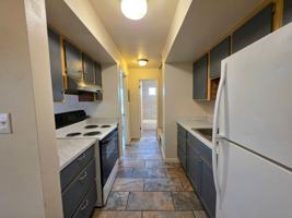featured image of 520 W 11th St