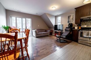 355 Gilmour St #33 - Photo 1 of 1