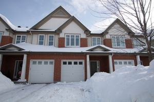 featured image of 995 Bunchberry Way #1