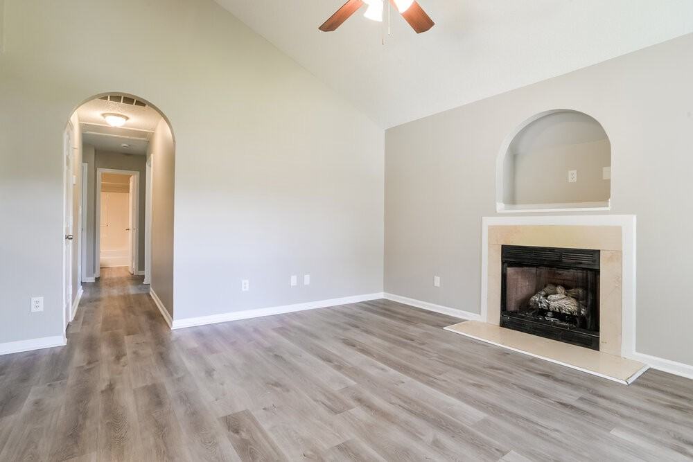 4148 Canyon Creek Ln - Photo 5 of 16