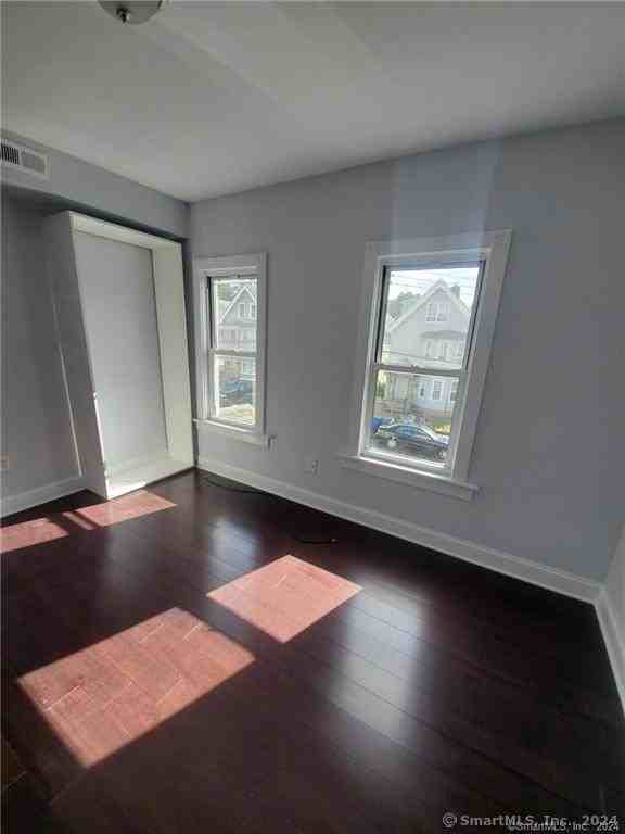 61 Stevens St #2TW - Photo 3 of 9