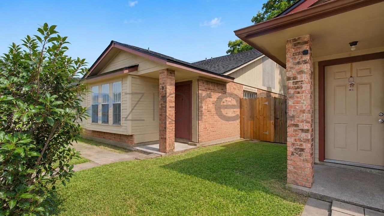 6702 Tamar Dr #B - Photo 2 of 20