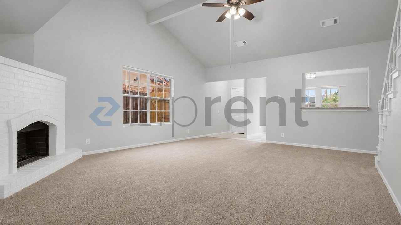 6702 Tamar Dr #B - Photo 6 of 20