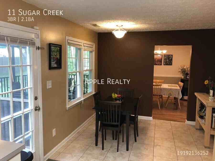 11 Sugar Creek Ct - Photo 6 of 32