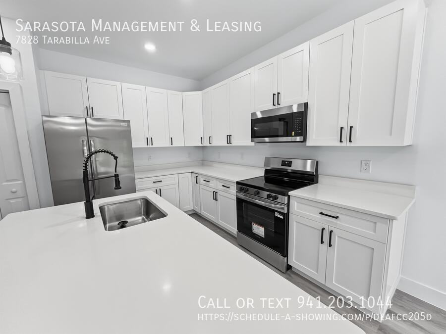 7828 Tarabilla Ave - Photo 5 of 29