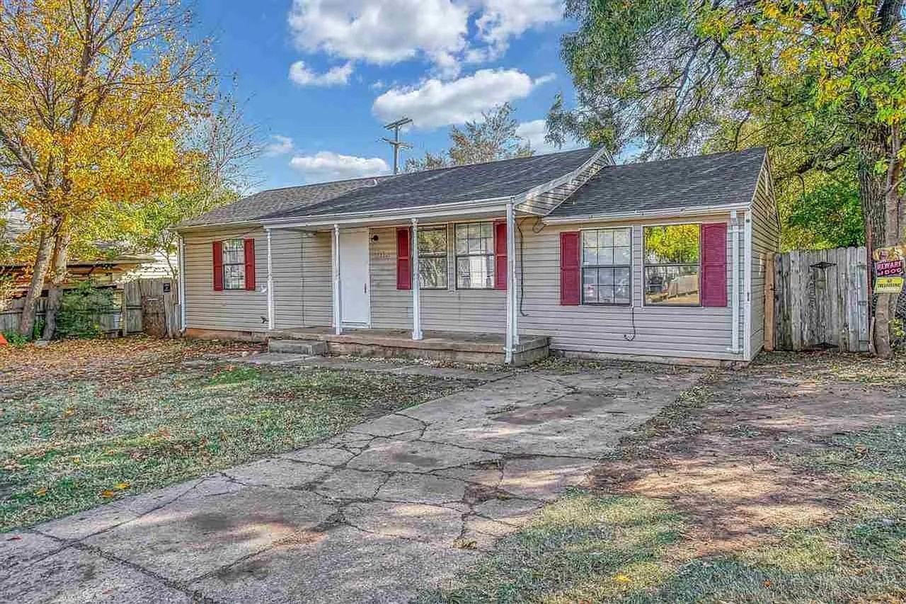 2112 Nw Bessie Ave - Photo 3 of 20