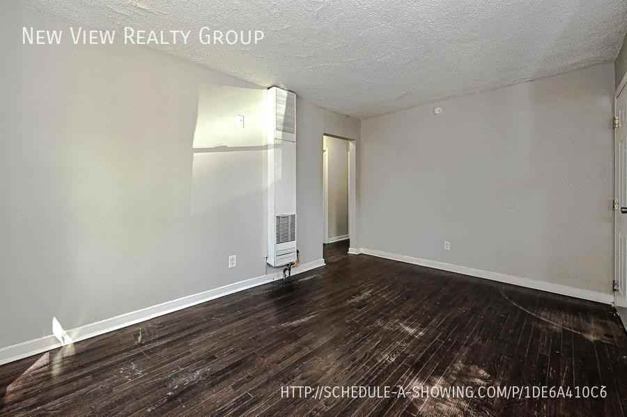 1900 Lasalle St #2 - Photo 5 of 18
