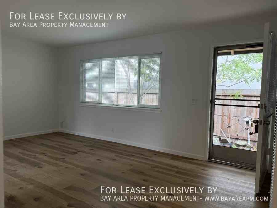 562 Madison Ave #C - Photo 2 of 8