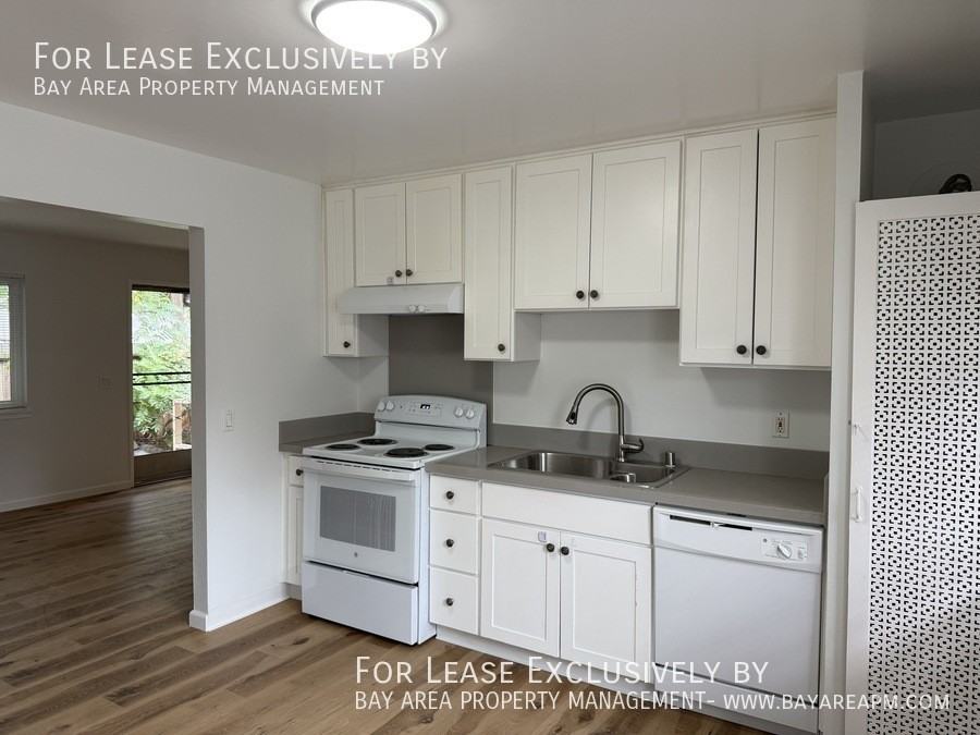 562 Madison Ave #C - Photo 4 of 8