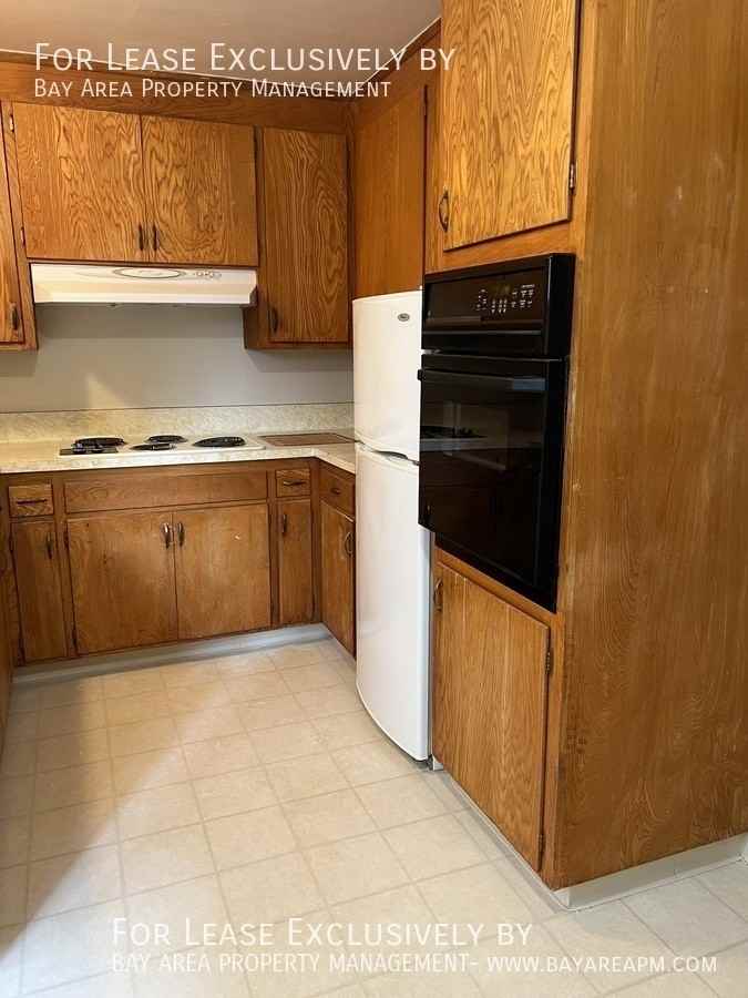 24 Lorton Ave #2 - Photo 3 of 14