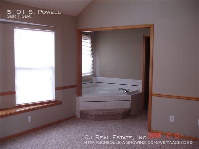 5101 S Powell Ave #5101POWELL - Photo 6 of 7