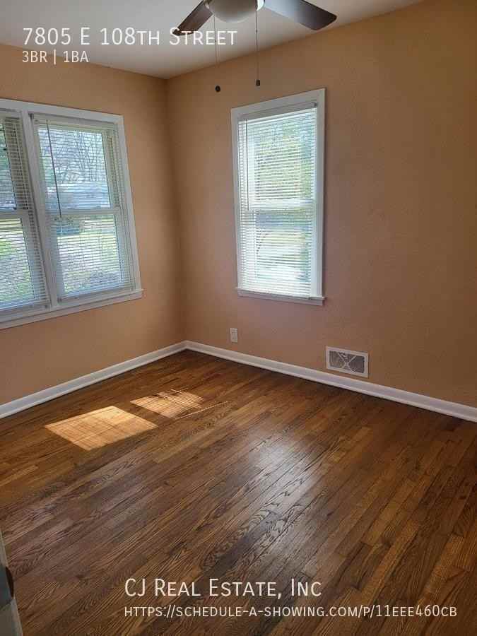 7805 E 108th St - Photo 7 of 9