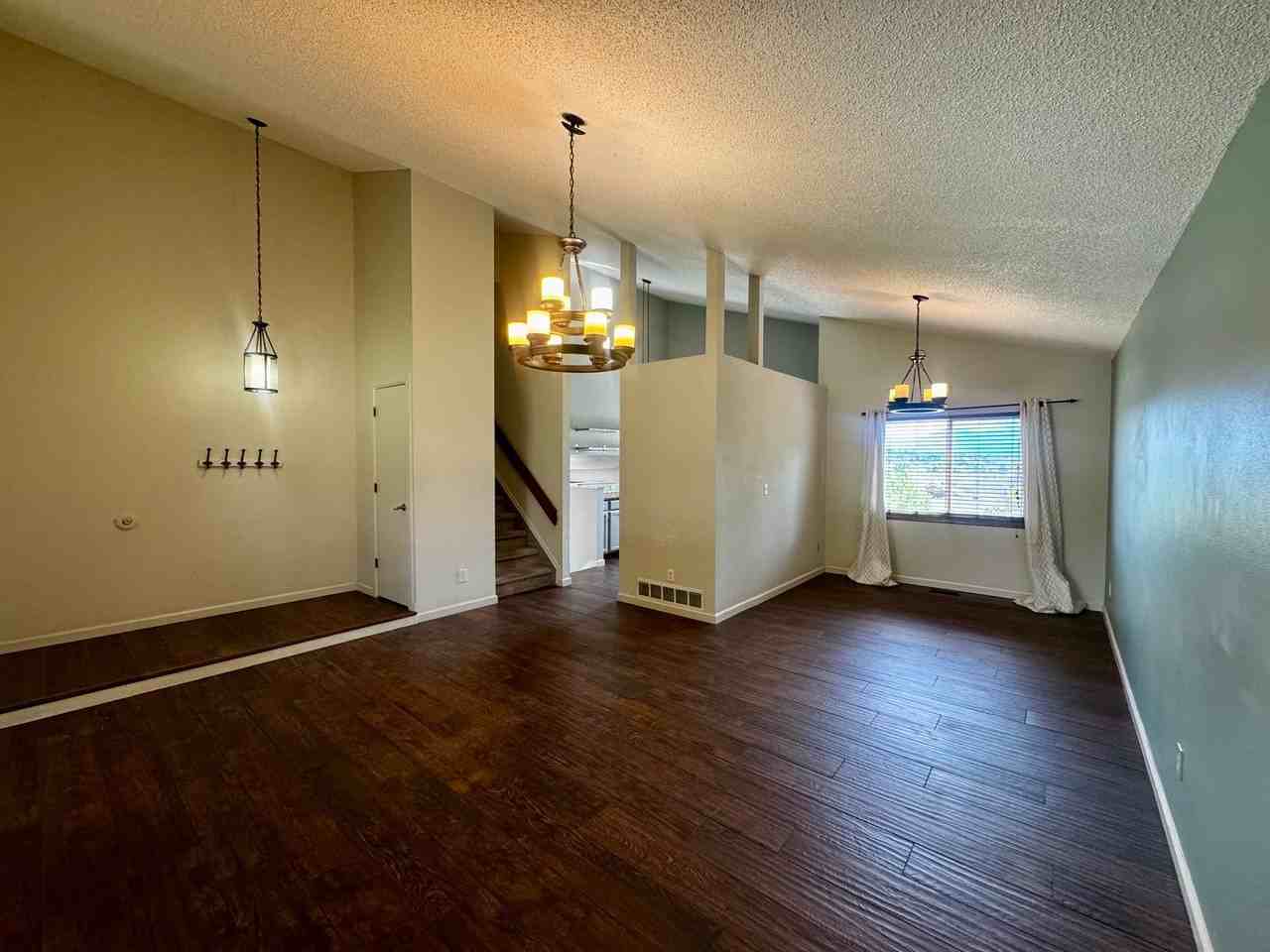 3725 Sedgewood Way - Photo 4 of 30