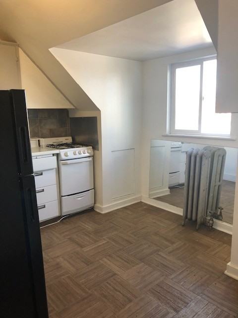 357 N Grant St #3 - Photo 4 of 11