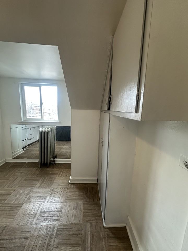 357 N Grant St #3 - Photo 5 of 11