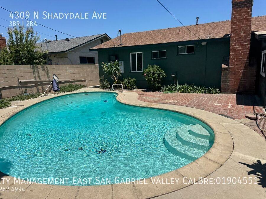 4309 N Shadydale Ave - Photo 4 of 18