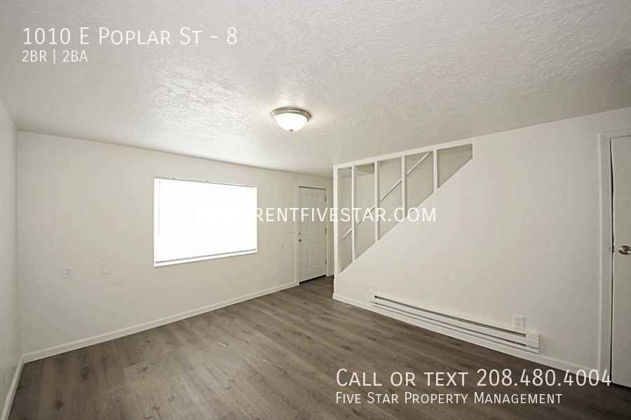 1010 E Poplar St #8 - Photo 3 of 14