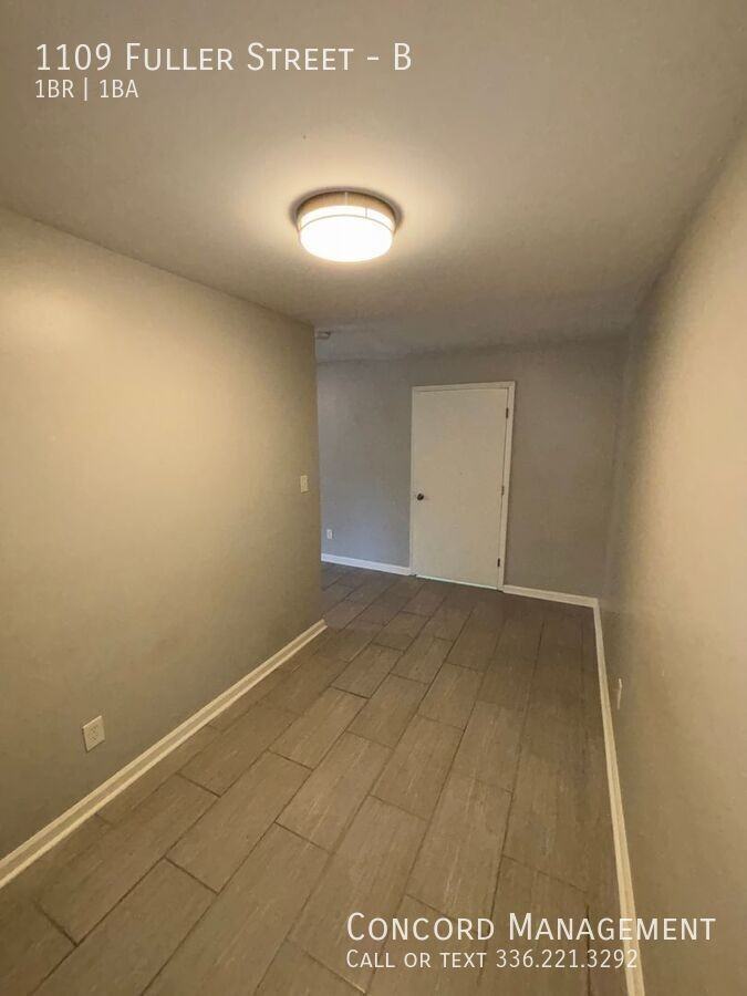 1109 Fuller St #B - Photo 6 of 9