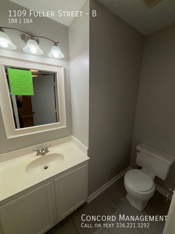 1109 Fuller St #B - Photo 7 of 9