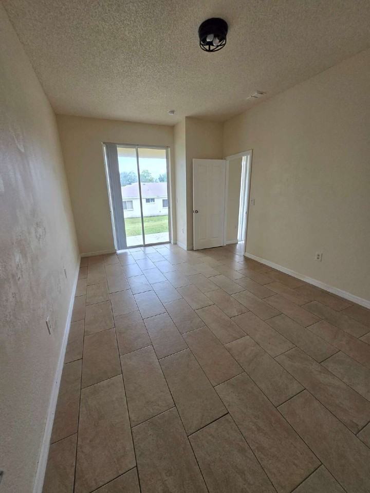 13130 Odham St - Photo 7 of 17