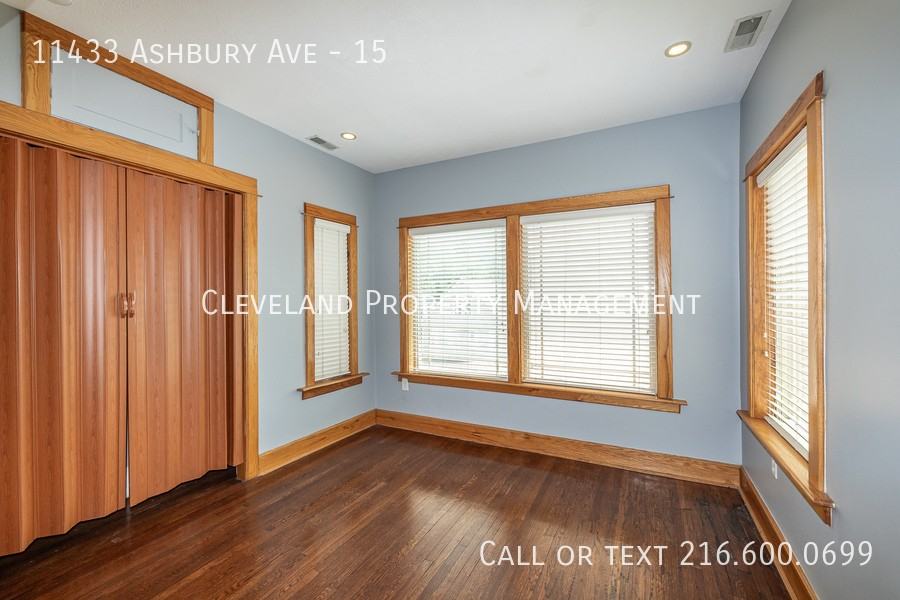11433 Ashbury Ave #15 - Photo 7 of 22