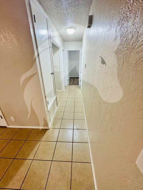 2505 Madison Ave - Photo 5 of 9