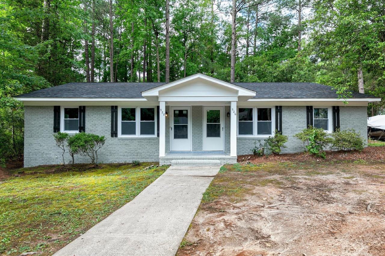 928 Jason Ct - Photo 6 of 46