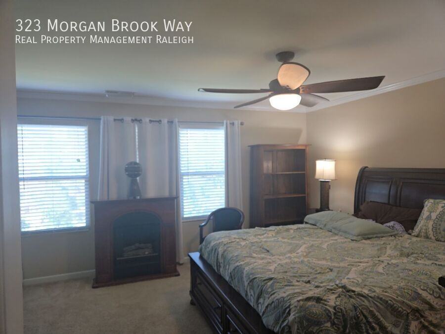 323 Morgan Brook Way - Photo 5 of 13