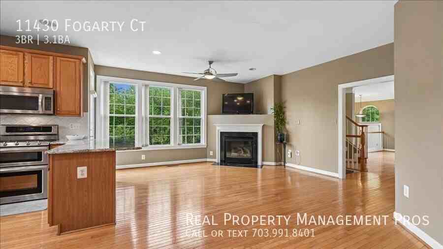 11430 Fogarty Ct - Photo 5 of 42