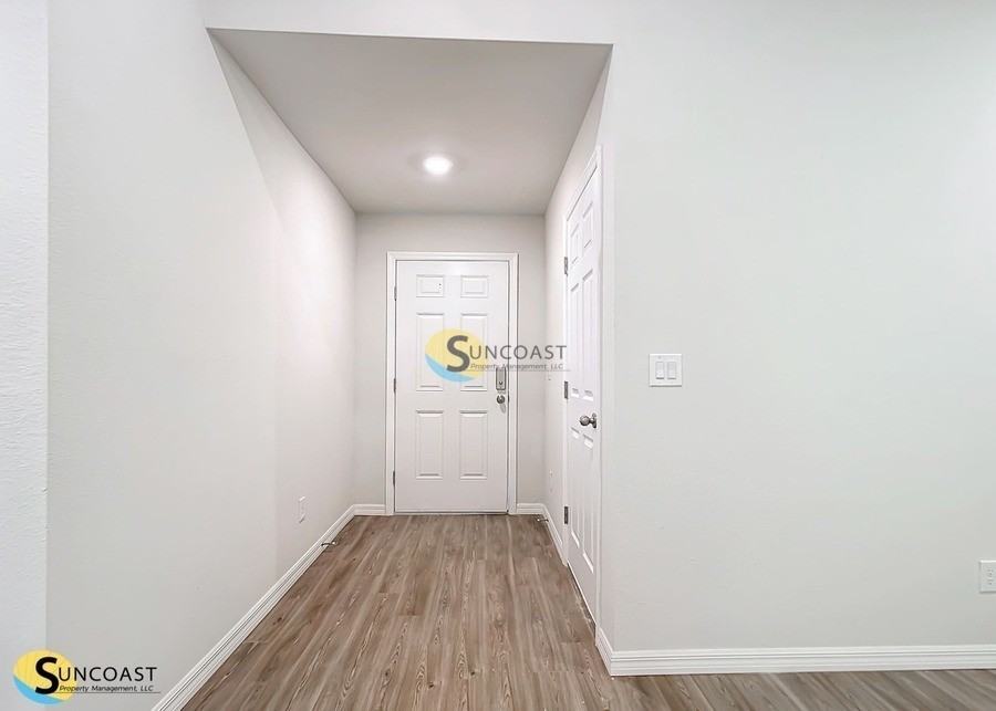 1248 Navigator Rd - Photo 3 of 31
