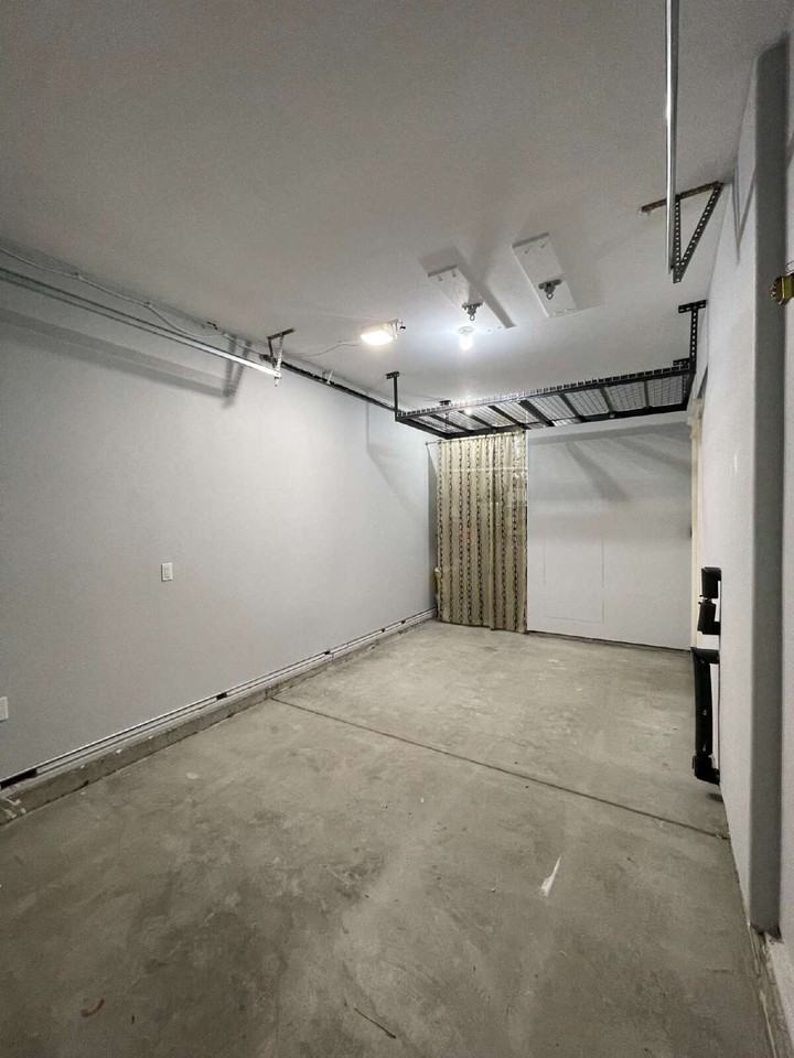 8814 N Curtis Ave - Photo 5 of 21