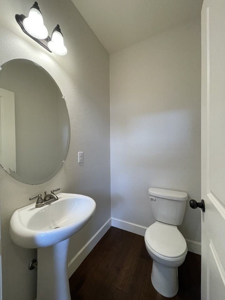 8814 N Curtis Ave - Photo 6 of 21