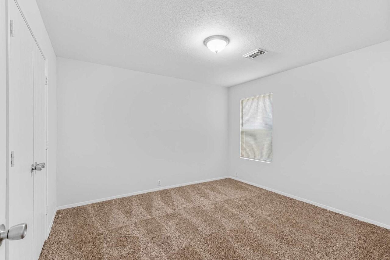 3311 Jib Ct - Photo 7 of 18