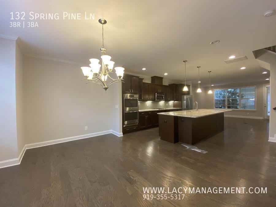 132 Spring Pine Ln - Photo 7 of 34