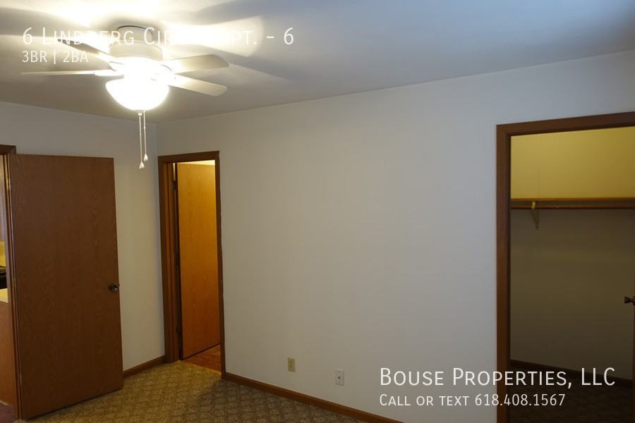 6 Lindbergh Cir #6 - Photo 4 of 5