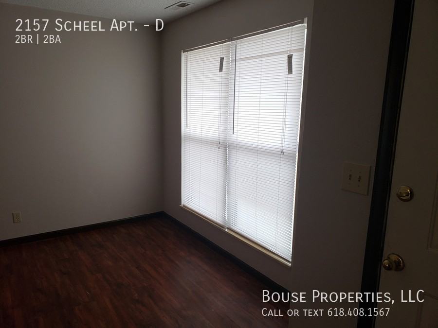 2157 Scheel Apt. #D - Photo 4 of 5
