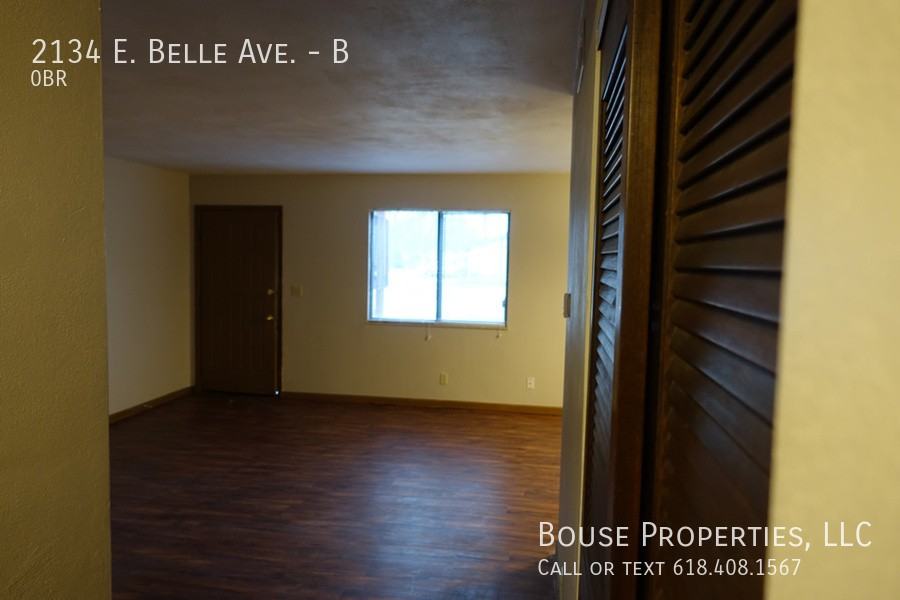 2134 E Belle Ave #B - Photo 2 of 5