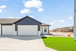 7051 40th St - Photo 1 of 1