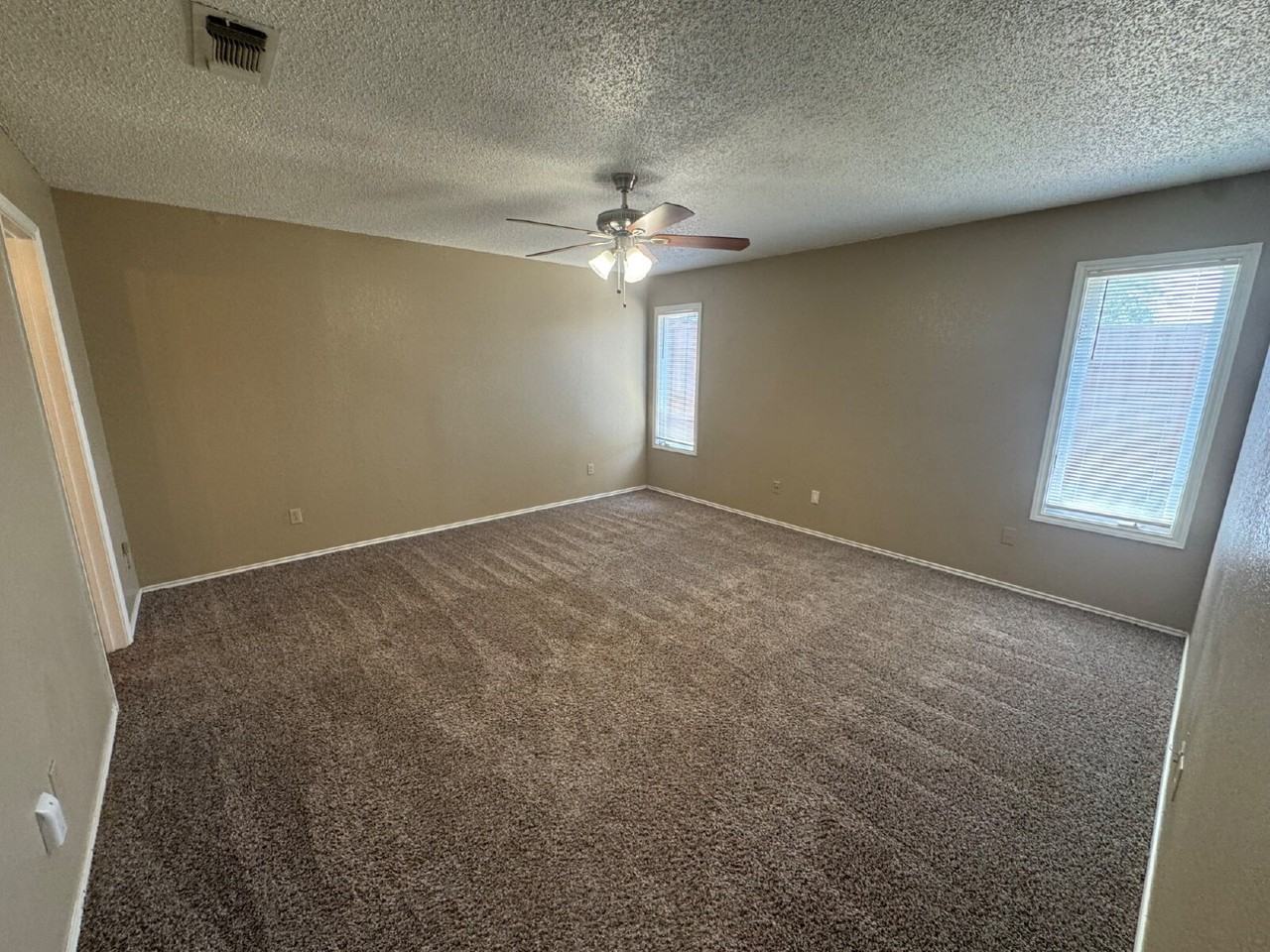 6806 4th Street-B - Photo 7 of 9