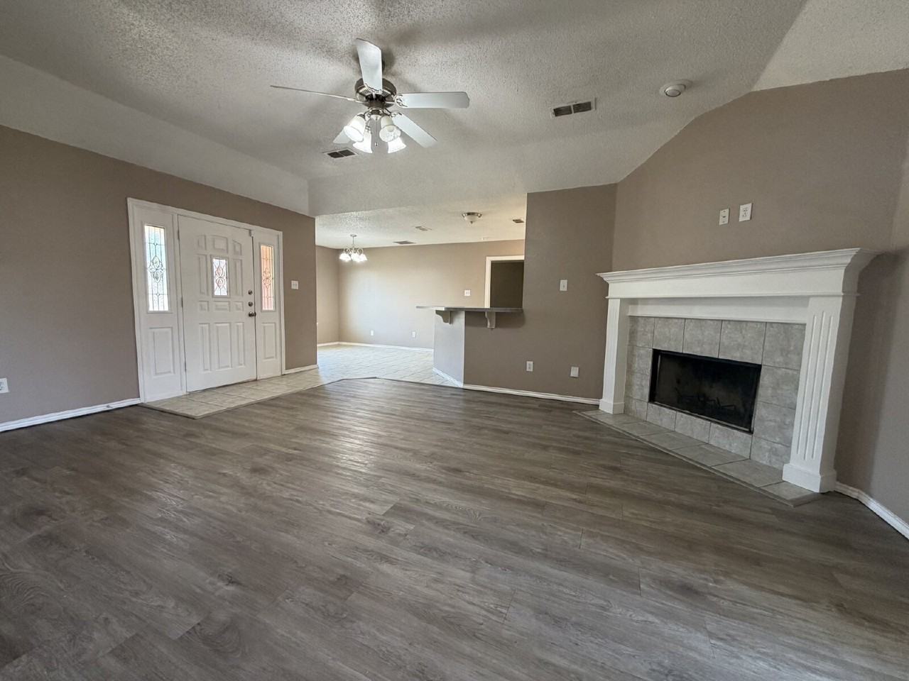 6510 9th St - Photo 3 of 14