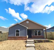 2504 E Illinois Aly - Photo 1 of 1